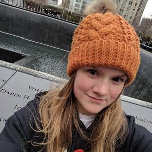 Meet your Posher, Allison